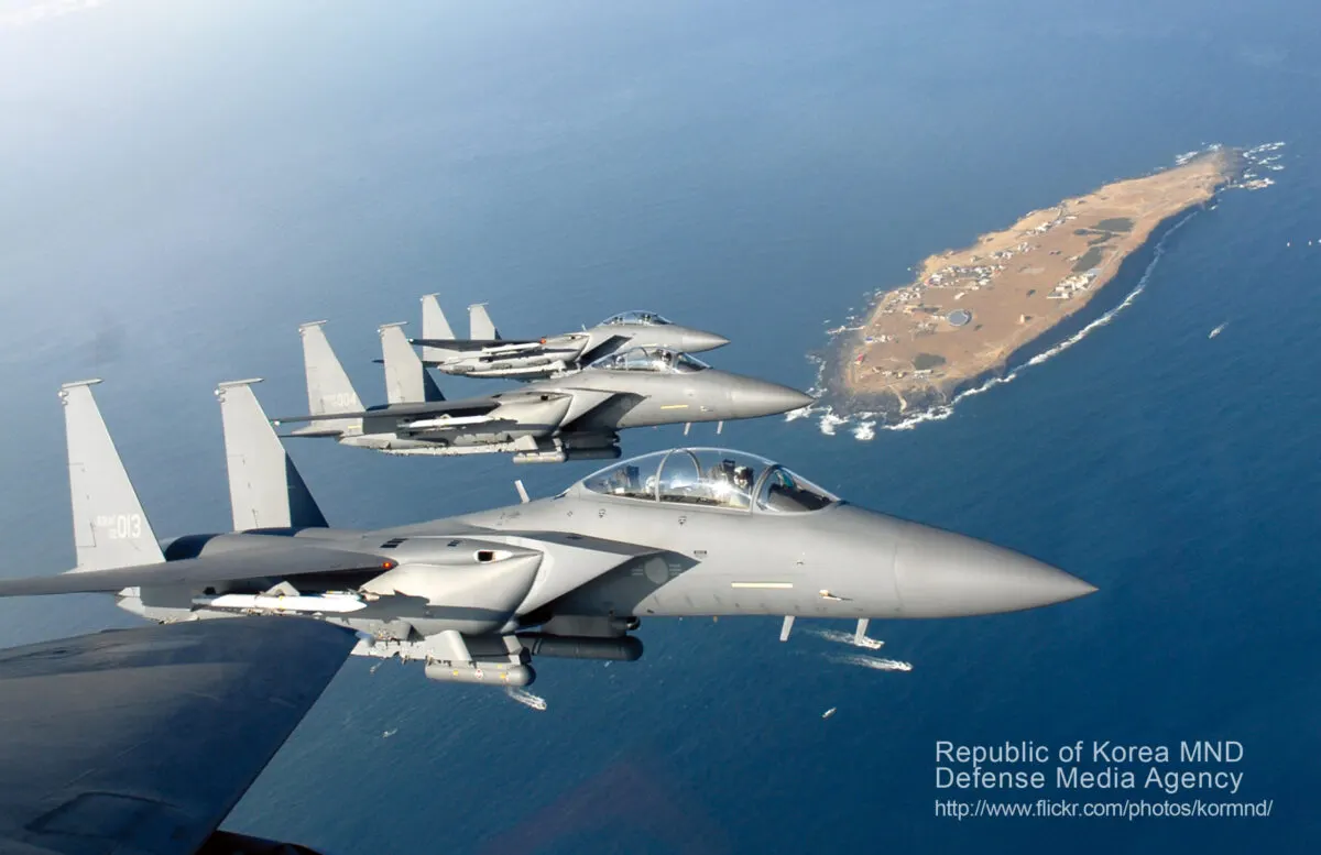 F 15K 마라도 상공 비행 7438439202 scaled