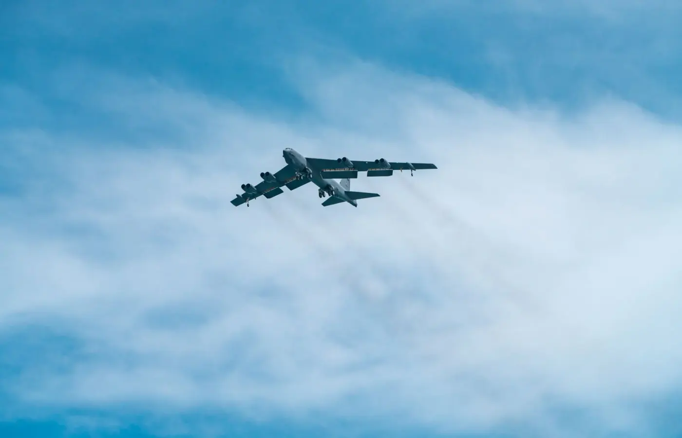 B-21 레이더 생산 확대, 대규모 함대 구축의 초석