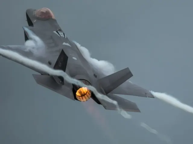 F-35A 라이트닝 II 비교분석