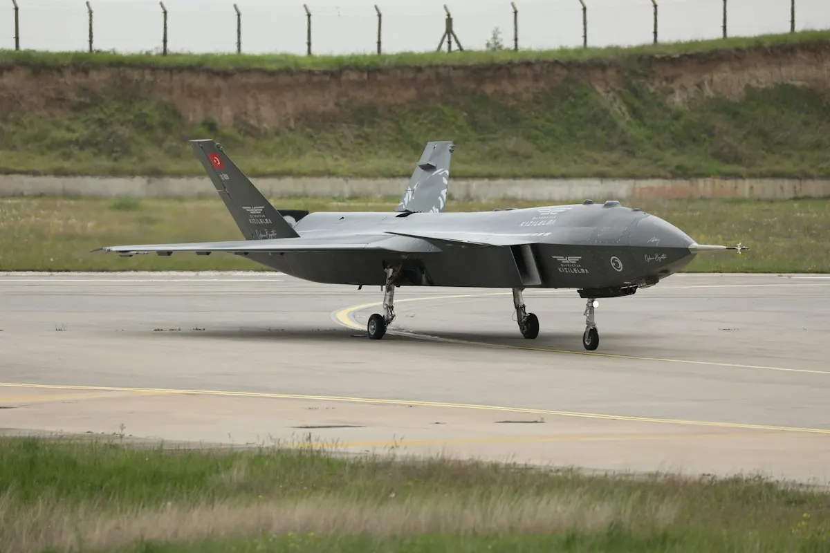 MQ-9 리퍼 후계 기종 선정, 오토 항공사 포함