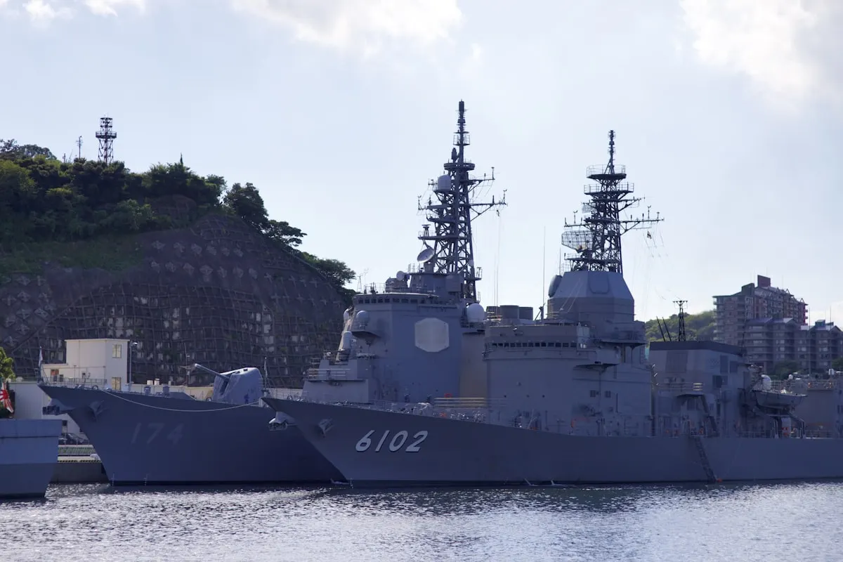 China launches YJ-20 hypersonic anti-ship missile from a small destroyer