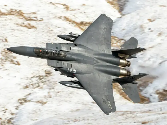 Anduril’s YFQ-44A Fury Flies Alongside the F-35